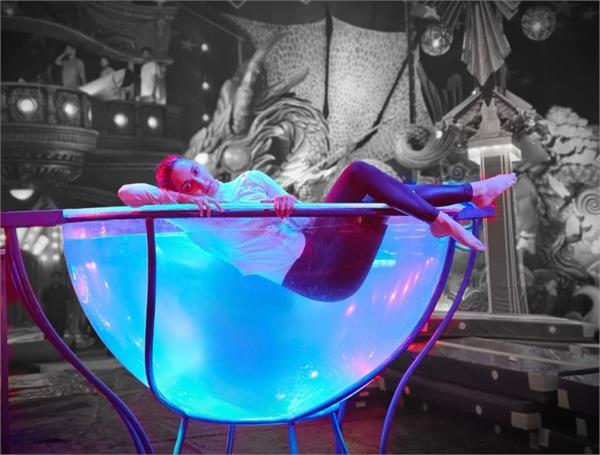 a glimpse into nadia s world in  toxic   kiara shares behind the scenes photo