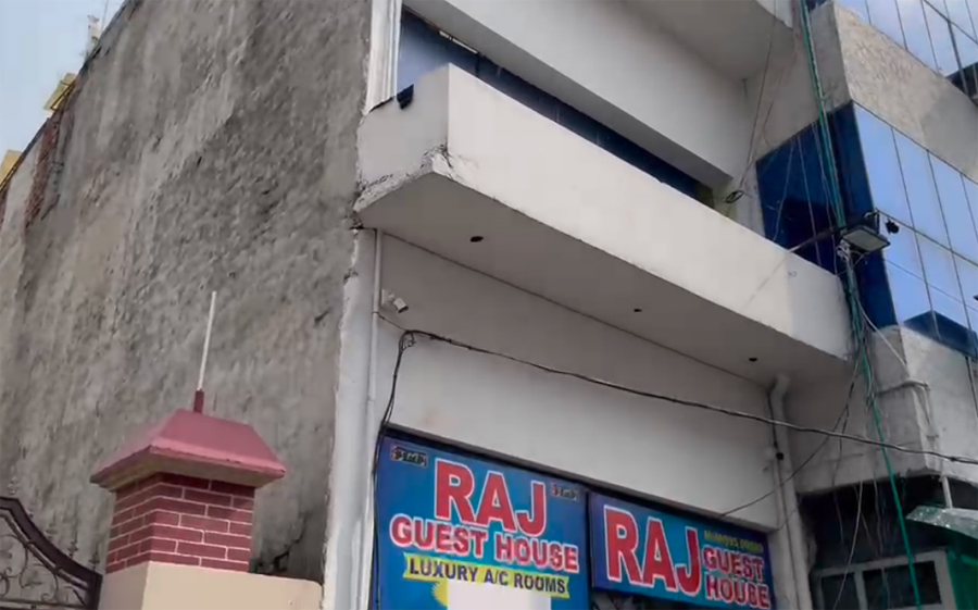ਪੰਜਾਬ: ਗੈਸਟ ਹਾਊਸ ''ਚੋਂ ਮਿਲੀ ਨੌਜਵਾਨ ਦੀ ਲਾਸ਼! ਪਿੱਜ਼ਾ ਦਾ ਆਰਡਰ ਦੇਣ ਮਗਰੋਂ ਚੁੱਕਿਆ ਖ਼ੌਫ਼ਨਾਕ ਕਦਮ