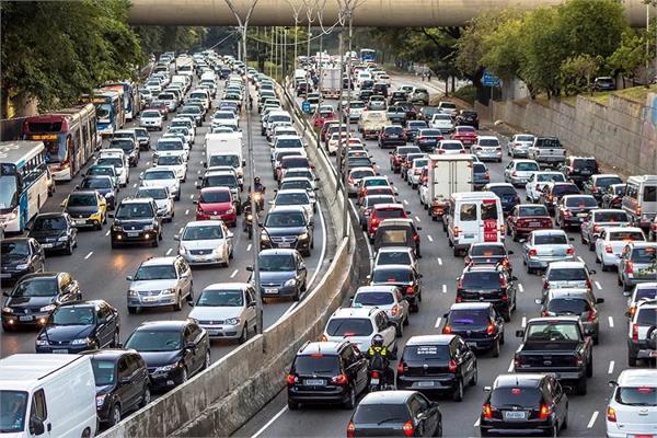 vehicle sales set a new record  retail sales increased