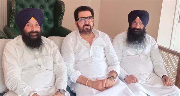 attack on sukhbir singh badal extremely unfortunate  akali leader