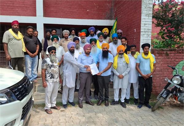 protest by doaba kisan committee in   tanda  