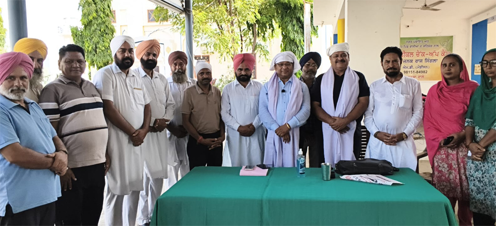 ਪਿੰਡ ਅਤਲਾ ਕਲਾਂ ਵਿਖੇ 17ਵਾਂ ਮੁਫ਼ਤ ਮੈਡੀਕਲ ਕੈਂਪ: ਮਾਨਵਤਾ ਦੀ ਸੇਵਾ ਦਾ ਸ਼ਲਾਘਾਯੋਗ ਉਪਰਾਲਾ