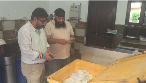 health department action 1 000 kg of paneer and 68 kg of milk cream seized