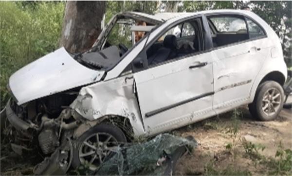 boy dead on road accident
