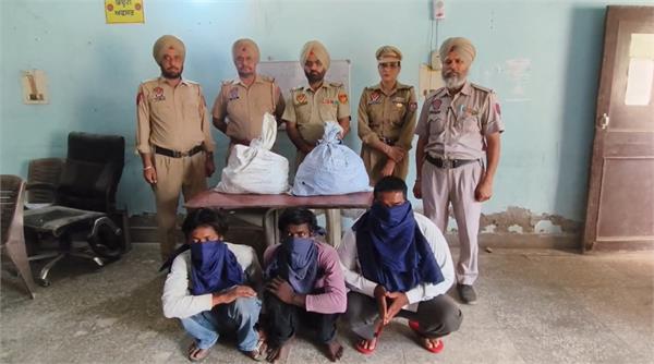 theives arrested  in barnala