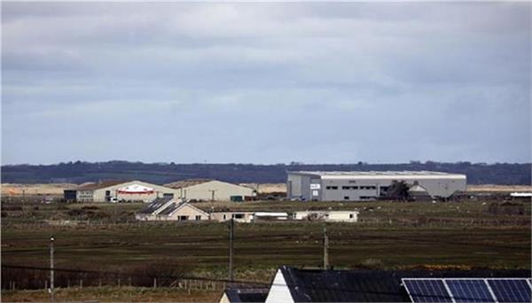 small plane crashes in britain