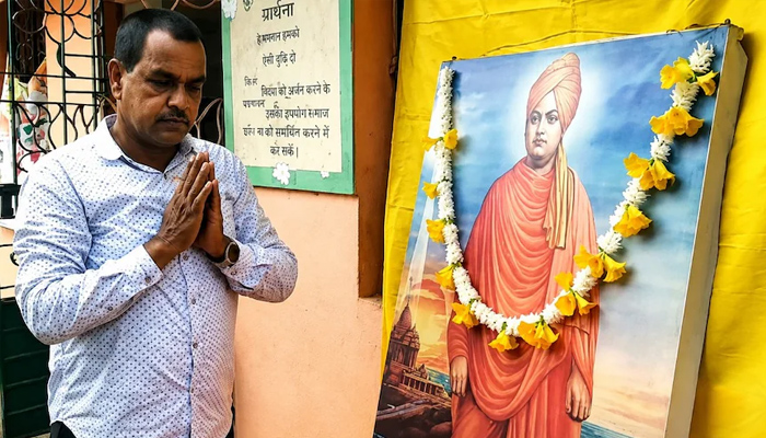 ਭਾਜਪਾ ਆਗੂ ਰੀਲਾਂ ਬਣਾਉਣ ''ਚ ਰੁੱਝੇ, ਲੜਨ ਦੀ ਬਜਾਏ ਫਾਲੋਅਰਜ਼ ਵਧਾਉਣ ''ਚ ਮਸਤ