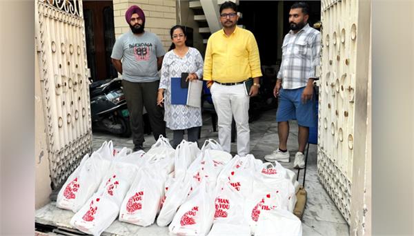 food safety team seized 425 kg paneer from two vehicles