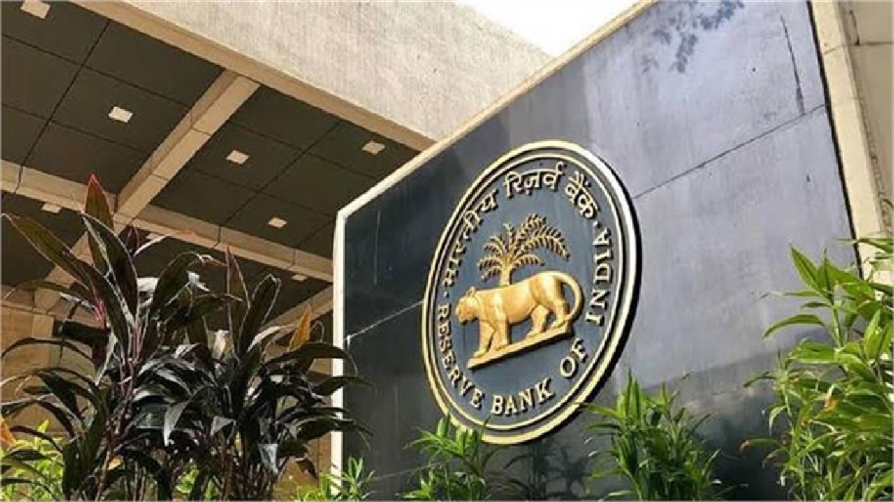 RBI ਦਾ ਵੱਡਾ ਐਕਸ਼ਨ: ਨਿਯਮ ਤੋੜਨ ''ਤੇ CIBIL ਸਣੇ 5 ਵੱਡੀਆਂ ਕੰਪਨੀਆਂ ਨੂੰ ਠੋਕਿਆ ਲੱਖਾਂ ਦਾ ਜੁਰਮਾਨਾ