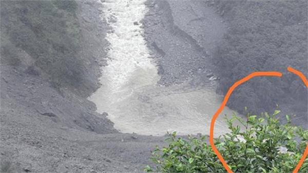 water accumulated in nepal  s chamelia river