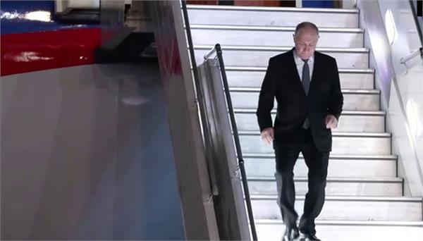 russian president putin arrives in delhi for brics summit