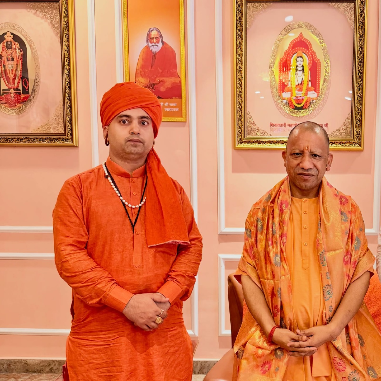 ਯੋਗੀ ਆਦਿੱਤਿਆਨਾਥ ਅਤੇ ਮਹੰਤ ਯੋਗੀ ਰਾਮ ਨਾਥ ਵਿਚਾਲੇ ਅਹਿਮ ਮੁਲਾਕਾਤ, ਪੰਜਾਬ ਦੇ ਮੌਜੂਦਾ ਹਾਲਾਤ ''ਤੇ ਹੋਈ ਚਰਚਾ