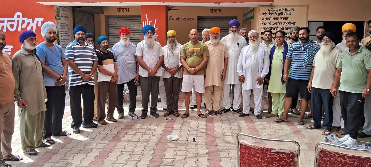 ਨੌਗੱਜਾ ਸਹਿਕਾਰੀ ਸਭਾ ''ਚ ਕਰੋੜਾਂ ਦਾ ਘਪਲਾ: ਸਕੱਤਰ ਤੇ ਪ੍ਰਧਾਨ ਸਣੇ 4 ਖ਼ਿਲਾਫ਼ ਕੇਸ ਦਰਜ, ਜਾਇਦਾਦਾਂ ਹੋਣਗੀਆਂ ਅਟੈਚ