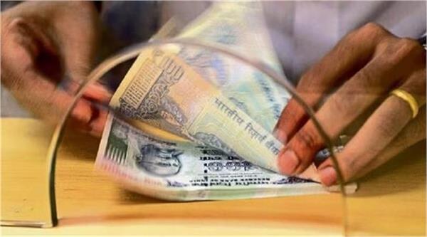 fall in indian currency  how much it has fallen against dollar