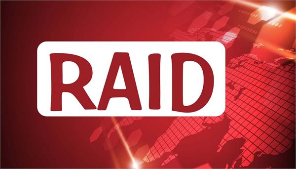 dbac  dmk leader  former tamil nadu minister  raids