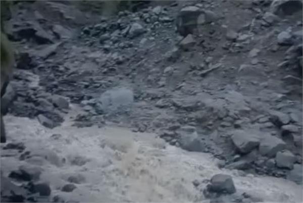 kailash mansarovar  bridge  chinese border  rain  uttarakhand