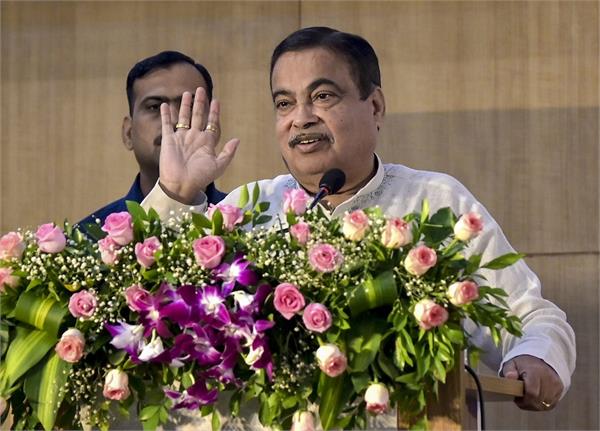 nitin gadkari  media  democracy  leader