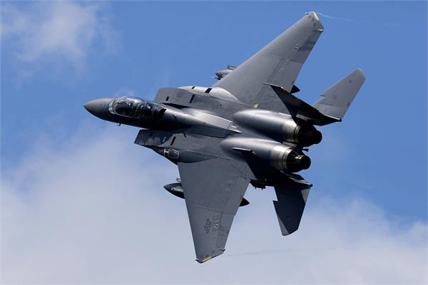 houthis f 15