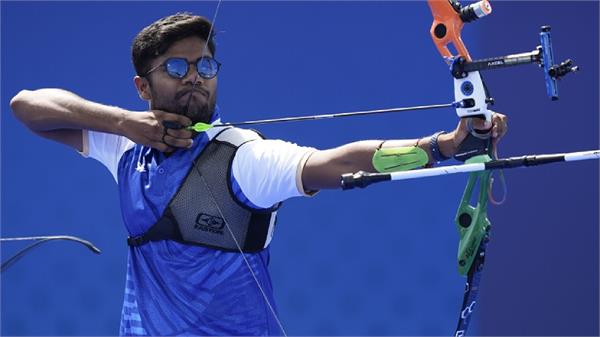 dhiraj bommadevara won the gold medal at the archery world cup final