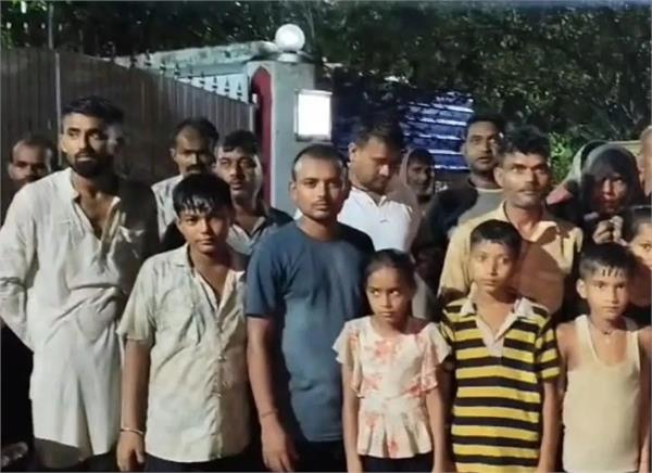 zen alpha  chief minister  yogi adityanath  village  lights