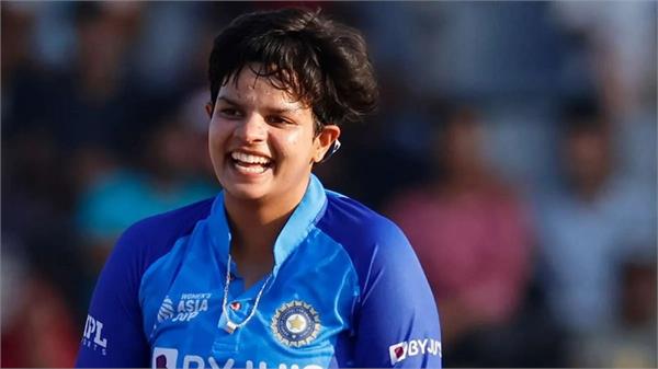 it was good to see shafali verma taking responsibility  harmanpreet