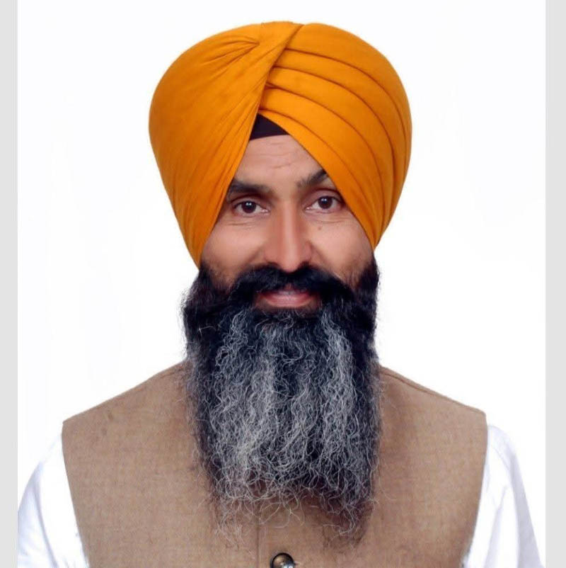 ਟਾਂਡਾ ਨਾਲ ਸੰਬੰਧਤ ਸੰਦੀਪ ਸਿੰਘ ਸੀਕਰੀ ਲਗਾਤਾਰ ਤੀਸਰੀ ਬਣੇ ਪੰਜਾਬ ਯੂਨੀਵਰਸਿਟੀ ਸੈਨਟ ਦੇ ਮੈਂਬਰ