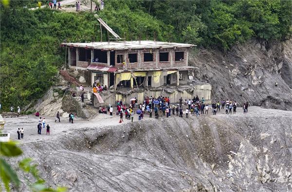 floods in nepal