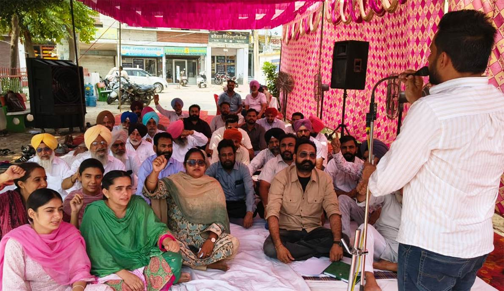 ਪਟਵਾਰੀਆਂ ਨੇ ਕਰ ''ਤਾ ਵੱਡਾ ਐਲਾਨ, ਲੋਕਾਂ ਦੀ ਵੱਧ ਸਕਦੀ ਹੈ ਪ੍ਰੇਸ਼ਾਨੀ