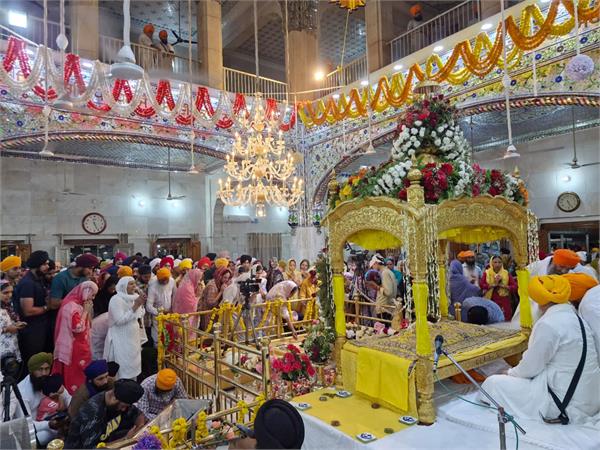 sri muktsar sahib  sri guru granth sahib ji  first parkash purab