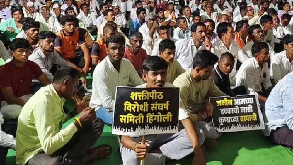 ਸ਼ਕਤੀਪੀਠ ਐਕਸਪ੍ਰੈੱਸਵੇਅ ਦੇ ਵਿਰੋਧ ’ਚ ਕਿਸਾਨਾਂ ਦਾ ਪ੍ਰਦਰਸ਼ਨ, ਮੰਤਰੀ ਦੇ ਕਾਫ਼ਲੇ ਦਾ ਰੋਕਿਆ ਰਾਹ