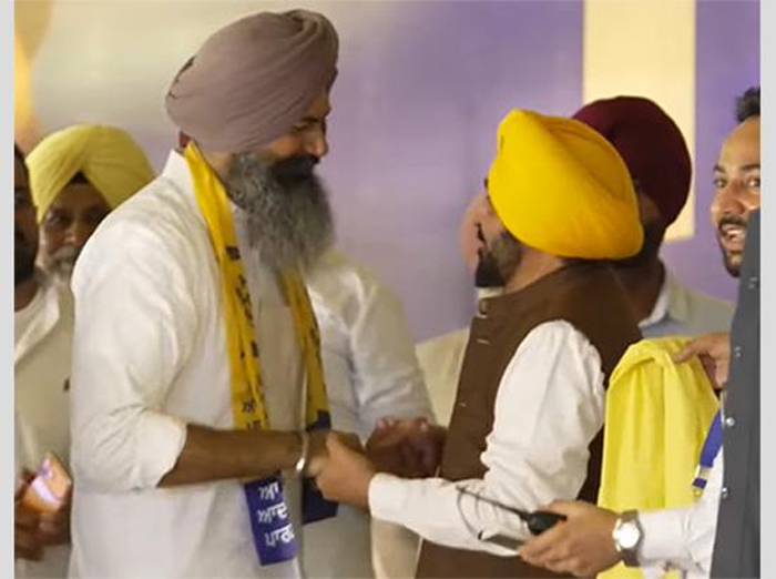 ਪੰਜਾਬ ਦੀ ਸਿਆਸਤ ''ਚ ਵੱਡਾ ਧਮਾਕਾ! ਗੁਰਪ੍ਰੀਤ ਸਿੰਘ ਸੇਖੋਂ ''ਆਪ'' ''ਚ ਸ਼ਾਮਲ
