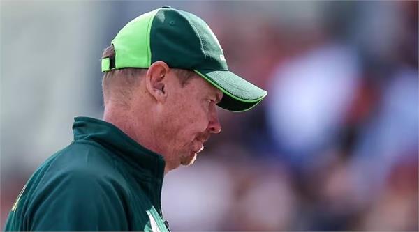 another upheaval in pakistan cricket  bowling coach resigns