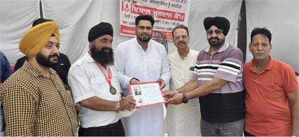 balidan divas  blood donation camp
