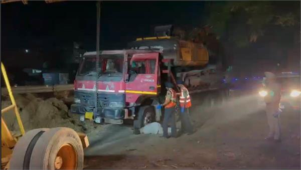 driver dies in road accident in phillaur