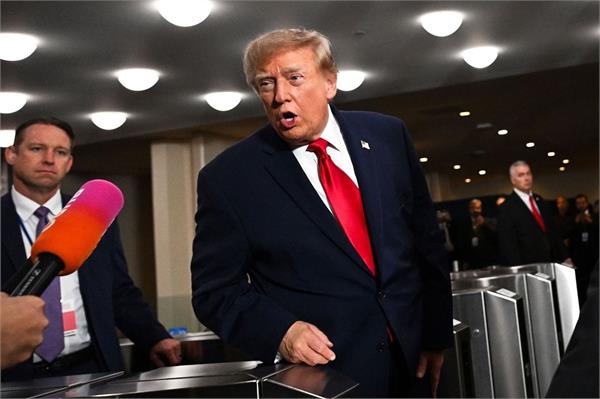 trump lashes out at cnn