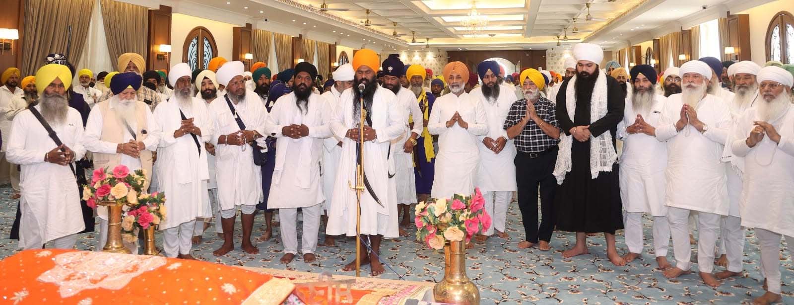 PM ਮੋਦੀ ਨੇ ਸਿੱਖ ਭਾਈਚਾਰੇ ਦੇ ਲੰਬੇ ਸਮੇਂ ਤੋਂ ਲਟਕਦੇ ਆ ਰਹੇ ਮਸਲੇ ਹੱਲ ਕੀਤੇ: ਸੰਤ ਸਮਾਜ ਦੇ ਆਗੂ