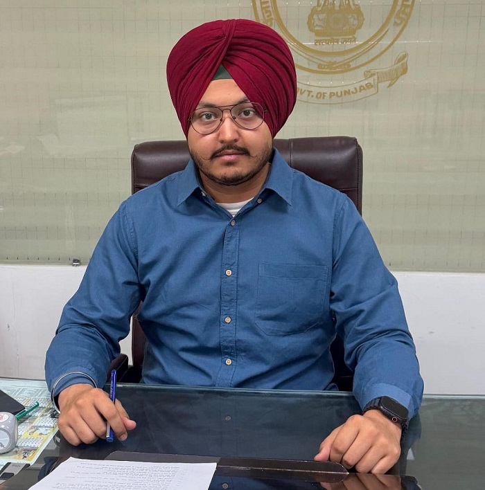ਗੁਰਦਾਸਪੁਰ 'ਚ ਪਰਾਲੀ ਨੂੰ ਅੱਗ ਲਾ ਕੇ ਸਾੜਨ 'ਤੇ ਮੁਕੰਮਲ ਤੌਰ 'ਤੇ ਪਾਬੰਦੀ ਲਗਾਉਣ ਦੇ ਹੁਕਮ ਜਾਰੀ