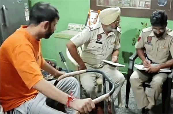 theft in pathankot