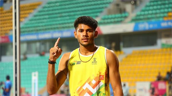 asian games dev meena sets a new national record in pole vault