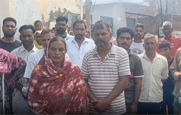 family of deepak  killed in an encounter  comes forward