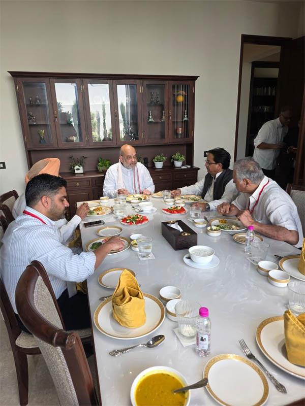 amit shah reached house of bjp  s punjab vice president rakesh rathore