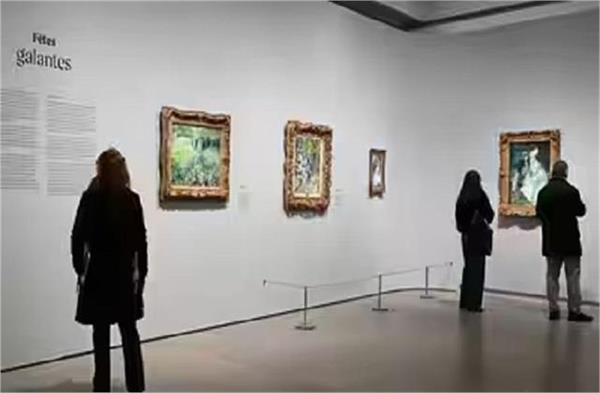 thieves in renoir museum in france  paintings stolen in movie style