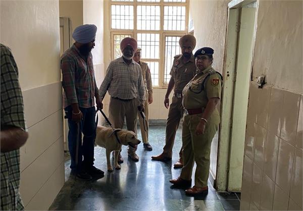 threat in barnala
