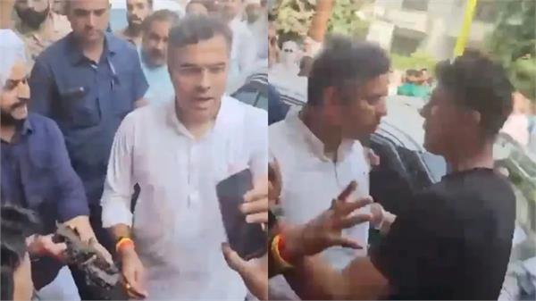 minister parvesh verma slapped the young man after an argument