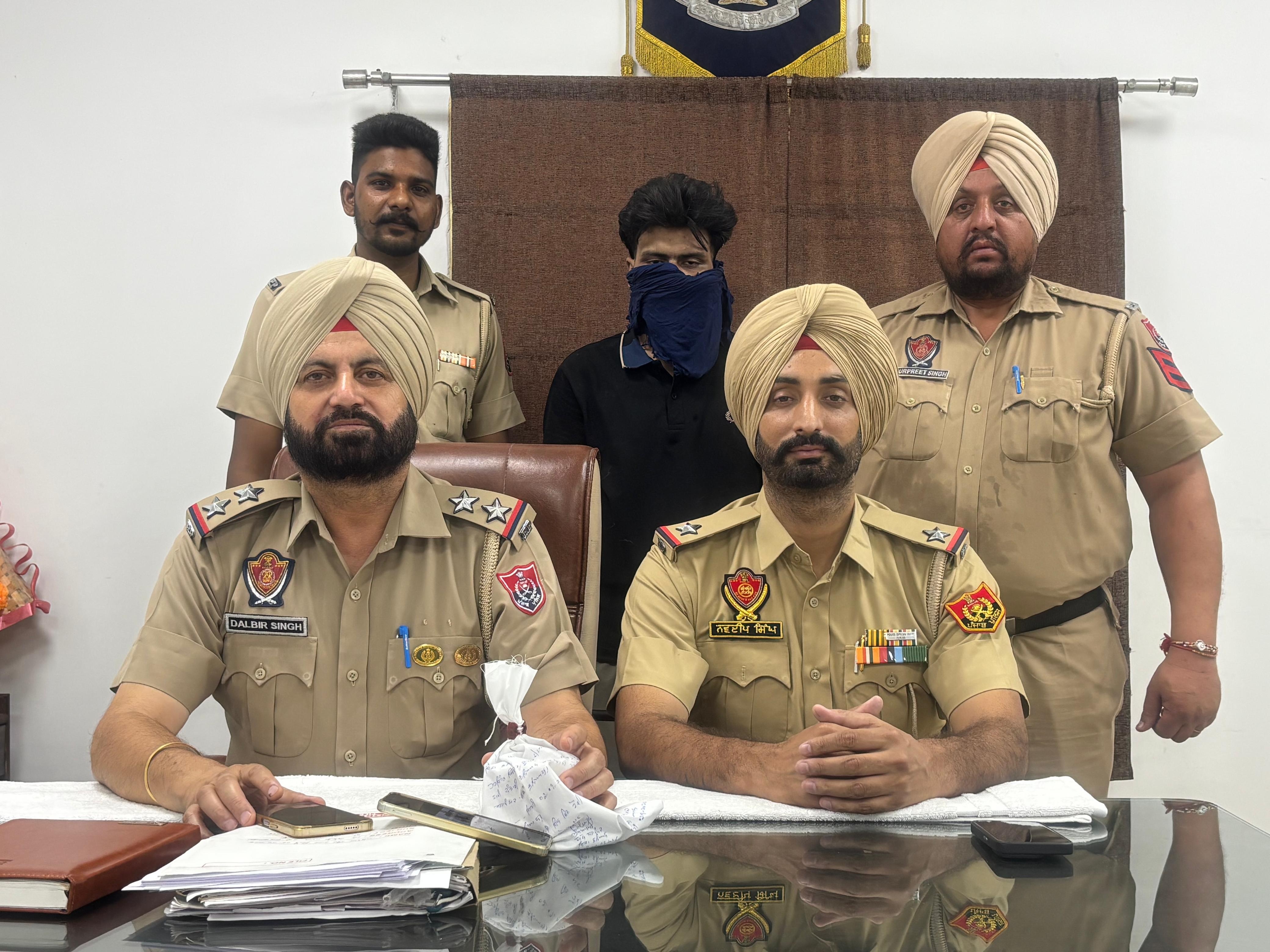 70 ਗ੍ਰਾਮ ਹੈਰੋਇਨ ਸਮੇਤ ਇਕ ਵਿਅਕਤੀ ਕਾਬੂ