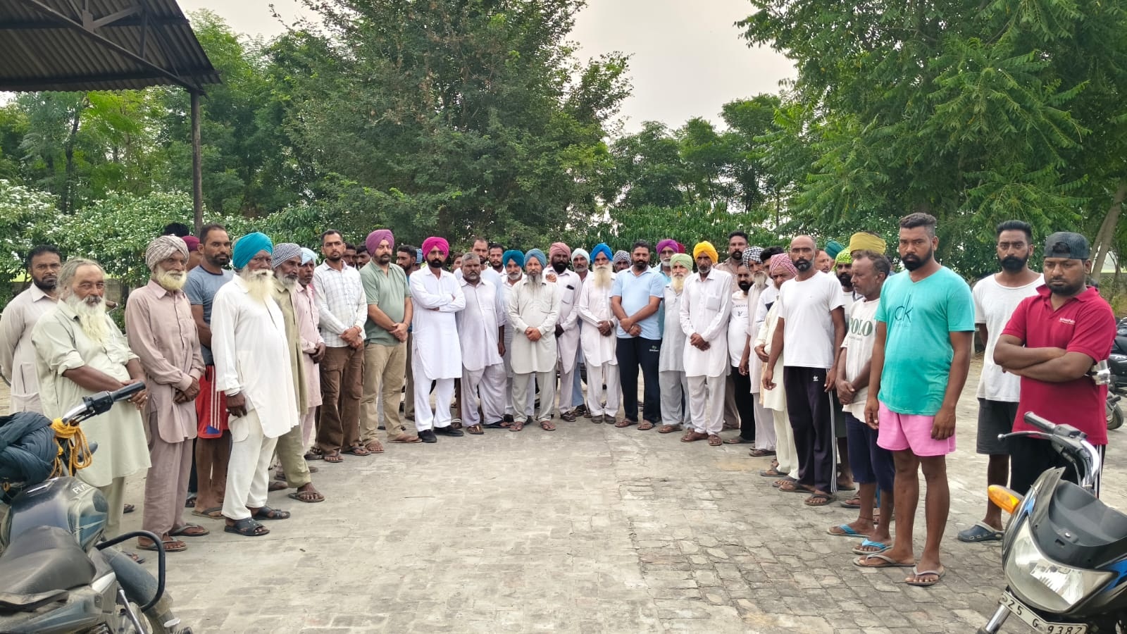 ਜਗਰਾਓਂ: ਮੁੰਡੇ ਦੇ ਸਸਕਾਰ ਮਗਰੋਂ ਪੈ ਗਿਆ ਰੌਲ਼ਾ! ਸਿਵਿਆਂ ''ਚੋਂ ਮਿਲਿਆ ਬੱਕਰੀ ਦਾ ਸਿਰ